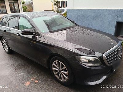 Gebraucht Mercedes E200 150 PS (110 kW) 2019 Schwarz Kombi