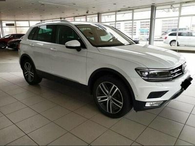 Gebraucht VW Tiguan Highline 150 PS (110 kW) 2016 Weiß SUV