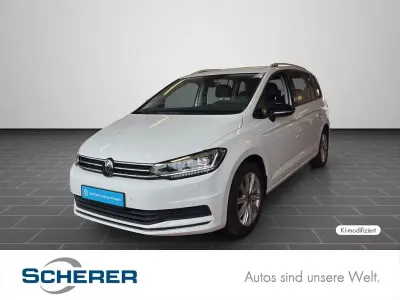 Gebraucht VW Touran Family 150 PS (110 kW) 2025 Pure white Van / Kleinbus