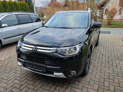 gebraucht Mitsubishi L OUTLENDER III OFT-ROAD 2.04WD 150 PS, 4x4.