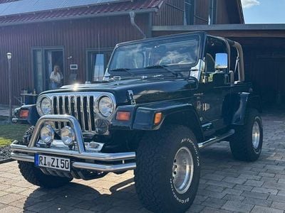 Second-hand Jeep Wrangler Sahara 169 CP (124 kW) 1999 Negru SUV