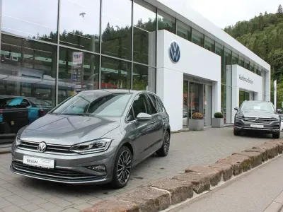 Gebraucht VW Golf VII Highline 150 PS (110 kW) 2018 Grau Limousine