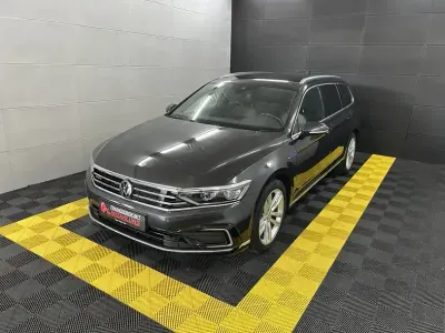 Gebraucht VW Passat GTE 218 PS (160 kW) 2020 Schwarz Kombi