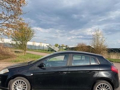 Second-hand Fiat Bravo 120 CP (88 kW) 2009 Negru Hatchback