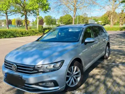 Gebraucht VW Passat 150 PS (110 kW) 2019 Silber Kombi