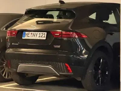 Gebraucht Jaguar E-Pace 150 PS (110 kW) 2020 Schwarz SUV