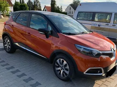 Gebraucht Renault Captur Experience 118 PS (86 kW) 2016 Orange SUV