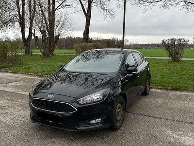 Gebraucht Ford Focus Cool & Connect 150 PS (110 kW) 2017 Schwarz Limousine