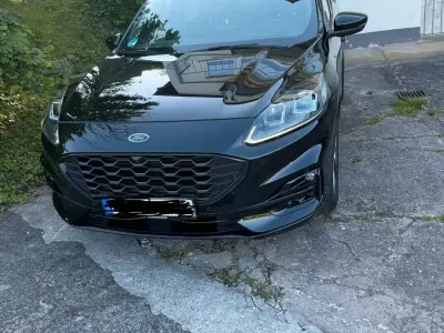Gebraucht Ford Kuga ST-Line 120 PS (88 kW) 2022 Schwarz SUV