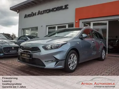 Gebraucht Kia Ceed Sportswagon Vision 136 PS (100 kW) 2022 Silber Kombi