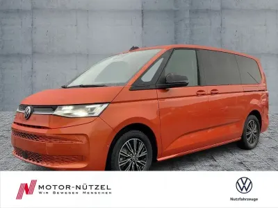 Nuova VW T7 Life 150 CV (110 kW) 2026 Arancione Furgone