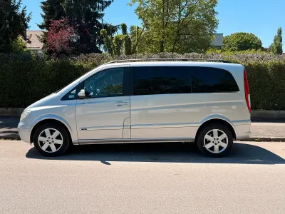 Używany Mercedes Viano 2005 Srebrny Minivan