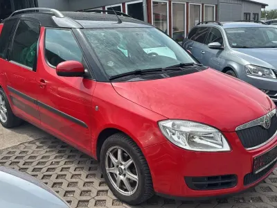 Używany Skoda Roomster Ambition 69 KM (50 kW) 2010 Czerwony Minivan