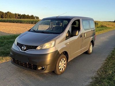 Nissan Evalia