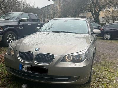 Braun Gebraucht 2009 BMW 520 Exclusive Limousine | 8.000 € (Etwas zu teuer)