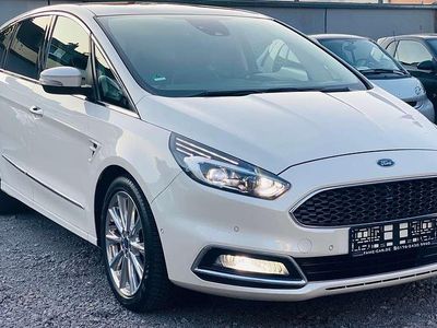 Second-hand Ford S-MAX Vignale 241 CP (177 kW) 2018 Alb Monovolum