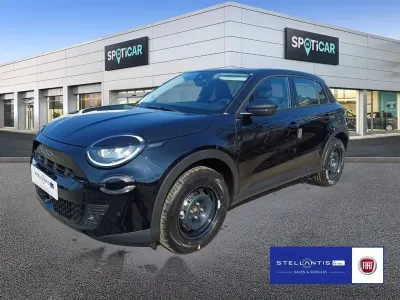 Gebraucht Fiat 600 110 PS (80 kW) 2025 Schwarz SUV