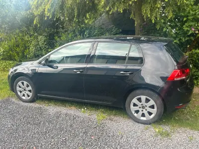 Gebraucht VW Golf VII Comfortline 122 PS (89 kW) 2013 Schwarz Limousine