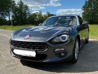 Fiat 124 Spider