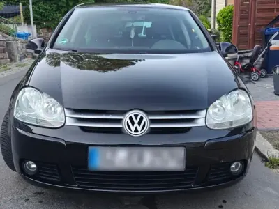 Gebraucht VW Golf V 105 PS (77 kW) 2008 Schwarz Kleinwagen