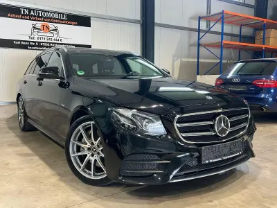Używany Mercedes E300 AMG line 245 KM (180 kW) 2020 Czarny Kombi