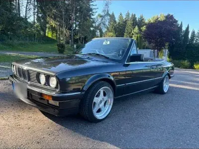 Gebraucht BMW 320 Cabriolet 150 PS (110 kW) 1990 Schwarz Cabrio