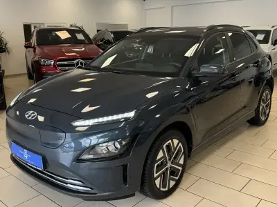 Gebraucht Hyundai Kona Edition 30+ 100 kW (136 PS) 2022 Grau SUV