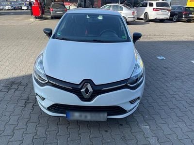 Gebraucht Renault Clio IV Life 76 PS (55 kW) 2018 Weiß Kleinwagen