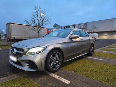 Gebraucht Mercedes C200 AMG 184 PS (135 kW) 2019 Grau Limousine