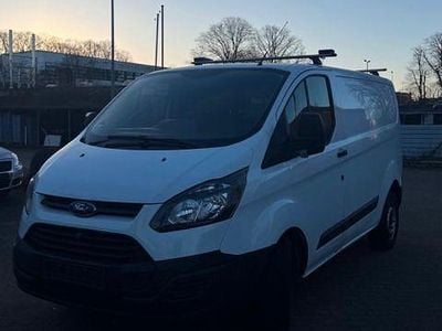 Weiß Gebraucht 2014 Ford Transit Custom Van / Kleinbus | 7.100 € (Guter Preis)