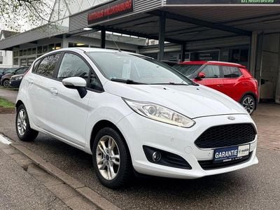 Usata Ford Fiesta Celebration 80 CV (58 kW) 2016 Bianco Berlina
