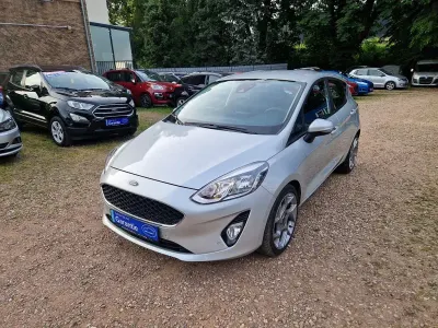 Gebraucht Ford Fiesta 101 PS (74 kW) 2018 Polarsilber metallic Kleinwagen
