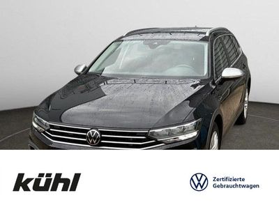 Deep black perleffekt Gebraucht 2023 VW Passat Alltrack Kombi | 32.890 € (Fairer Preis)