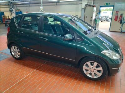 Mercedes A200