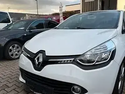 Gebraucht Renault Clio IV LIMITED 73 PS (53 kW) 2016 Weiß