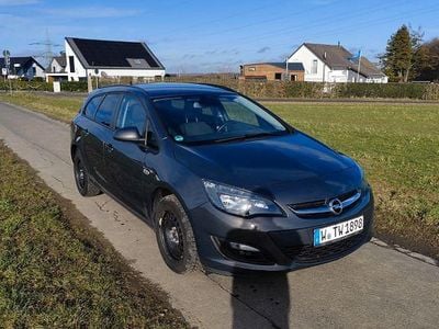 Gebraucht Opel Astra Eco 110 PS (80 kW) 2016 Grau Kombi