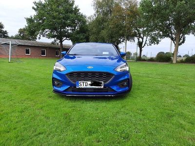 Second-hand Ford Focus ST-Line 150 CP (110 kW) 2019 Albastru Berlinǎ