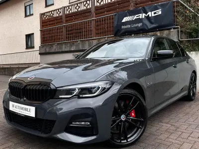 Używany BMW 330e M Sport 292 KM (214 kW) 2022 Szary Sedan/Limuzyna