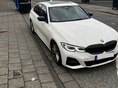 Weiß Gebraucht 2020 BMW 330 M Sport Limousine | 33.099 € (Fairer Preis)