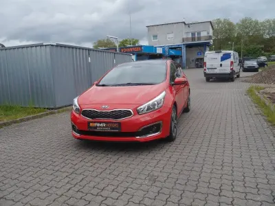Używany Kia Ceed 136 KM (100 kW) 2017 Czerwony Hatchback