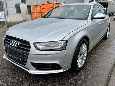 Silber Gebraucht 2013 Audi A4 Attraction Kombi | 7.900 € (Guter Preis)