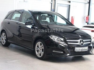 Gebraucht Mercedes B180 Urban 122 PS (89 kW) 2016 Schwarz Van / Kleinbus