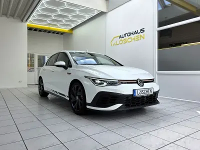 Gebraucht VW Golf VIII GTI Clubsport 300 PS (220 kW) 2022 Pure white Limousine