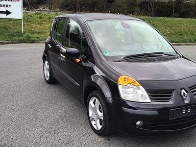 Usado Renault Modus 111 HP (81 kW) 2006 Roxo Monovolume