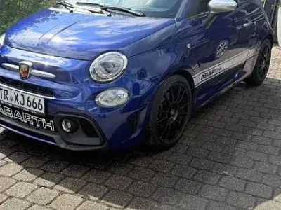 Gebraucht Abarth 595 Turismo 165 PS (121 kW) 2022 Blau Cabrio