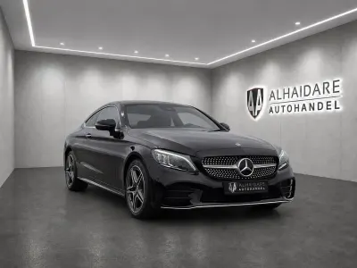 Gebraucht Mercedes C300 AMG 245 PS (180 kW) 2020 Schwarz