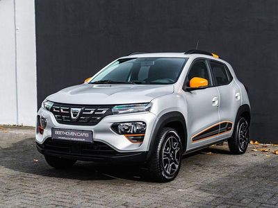 Silber Gebraucht 2022 Dacia Spring Comfort Plus Kleinwagen | 9.999 € (Guter Preis)