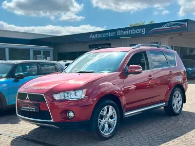 Gebraucht Mitsubishi Outlander Motion 177 PS (130 kW) 2012 Rot SUV