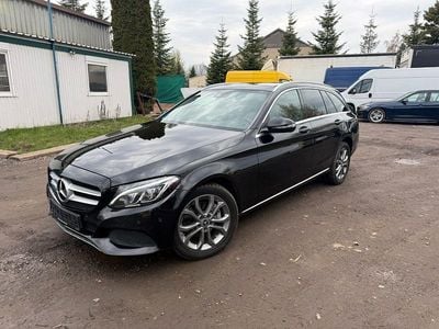 Gebraucht Mercedes C220 170 PS (125 kW) 2017 Schwarz Kombi