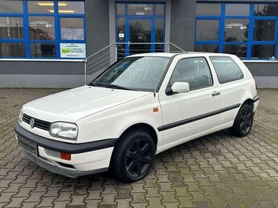 Gebraucht VW Golf III 75 PS (55 kW) 1995 Weiß Kleinwagen